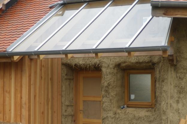 Maison en paille, matériaux naturels, écologiques