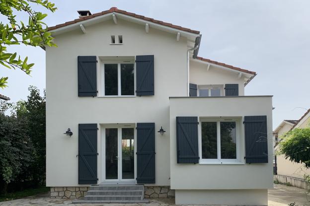 Façade 2