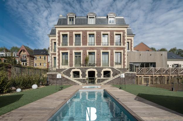 Hôtel avec piscine