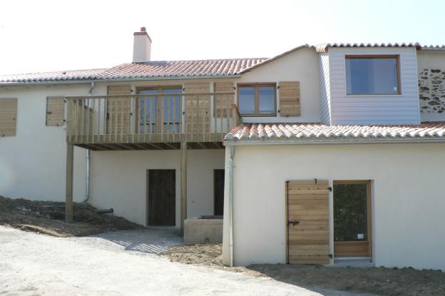  (2010) RÉHABILITATION D’UNE MAISON A DRAIN (MAINE ET LOIRE 49)
