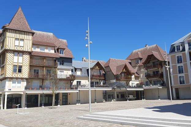 vue du lot F depuis la place des marins