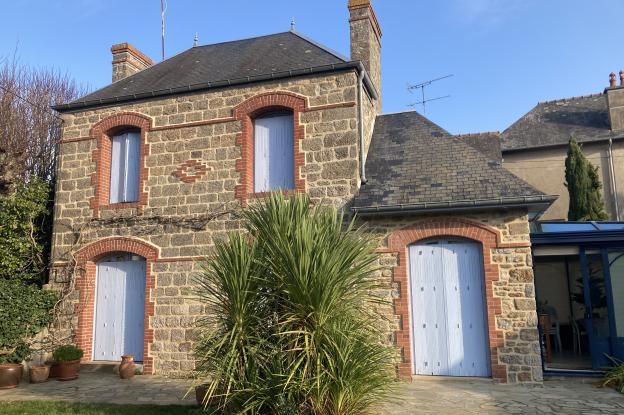 Maison côté rue