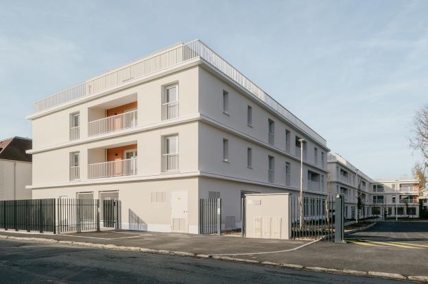 Nemours_photo depuis la rue d'Erceville