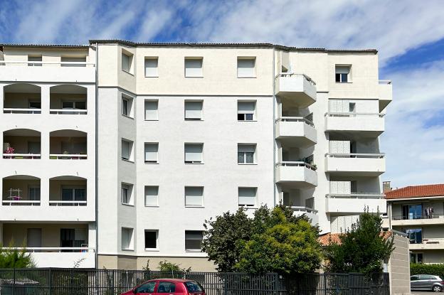 Façade