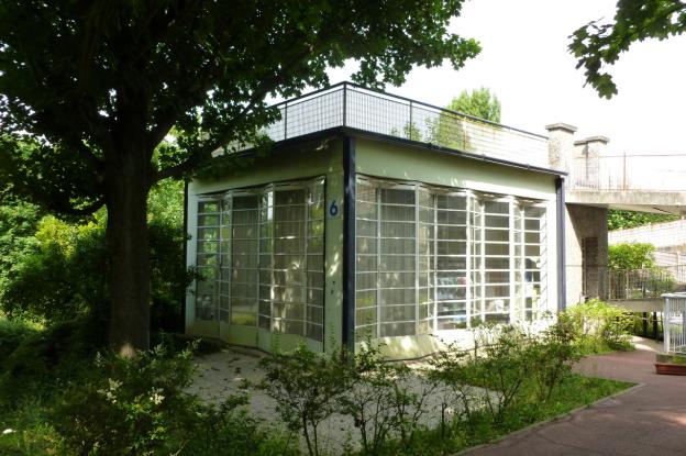 Suresnes