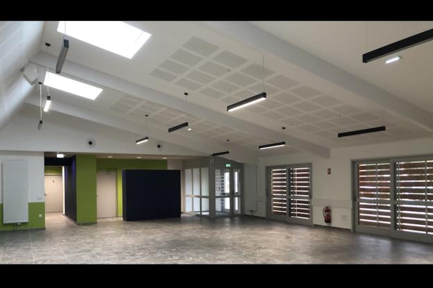 SALLE POLYVALENTE