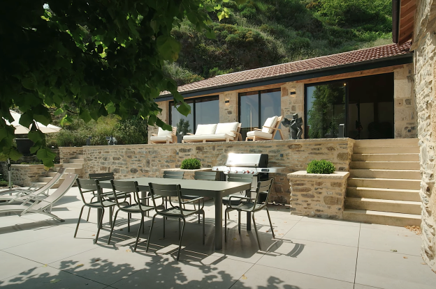 Rénovation avec vue sur la terrasse 