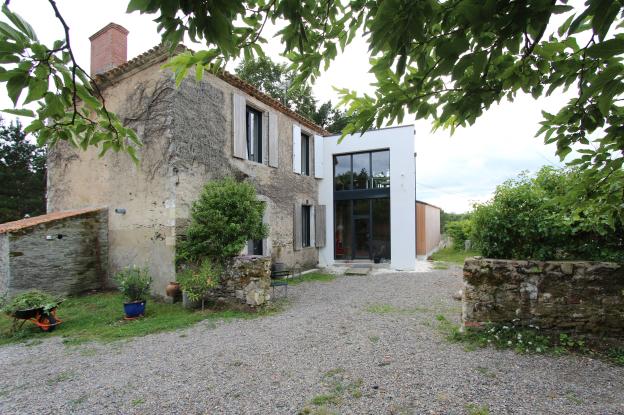 Réhabilitation et extension d'une maison en pierre