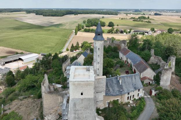 Restauration du château de Marmande.