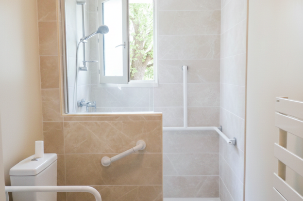 après-lumière modifiée par IA