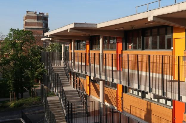 Le nouveau bâtiment offre de vues dégagées sur le parc de l'Institution