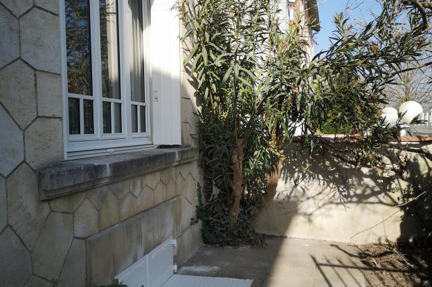 Vue générale de la façade restaurée