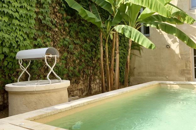 construction piscine pierre