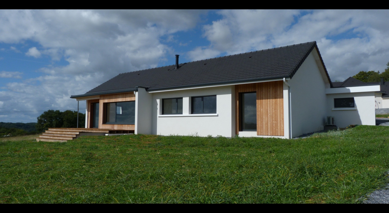 maison rt2012, bioclimatique, baradge bois, ossature bois, ouate de cellulose