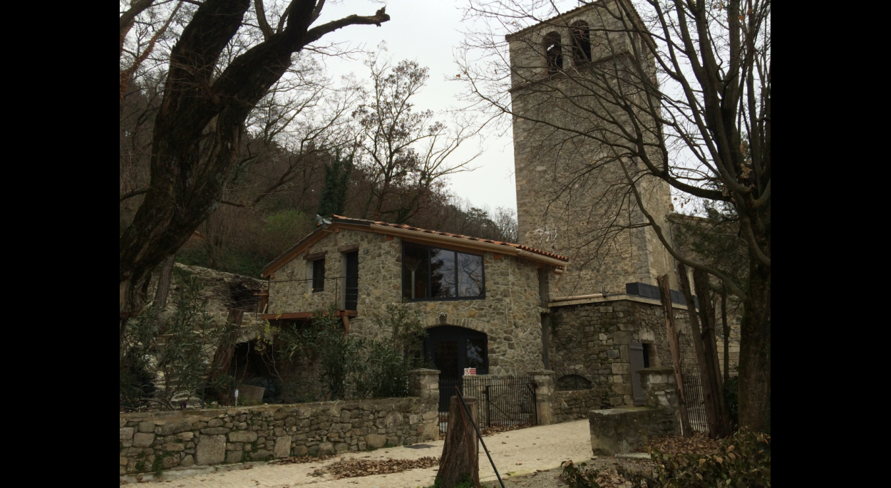 Extension et réhabilitation maison en pierre Chateauneuf de Mazenc Ballay Architecte