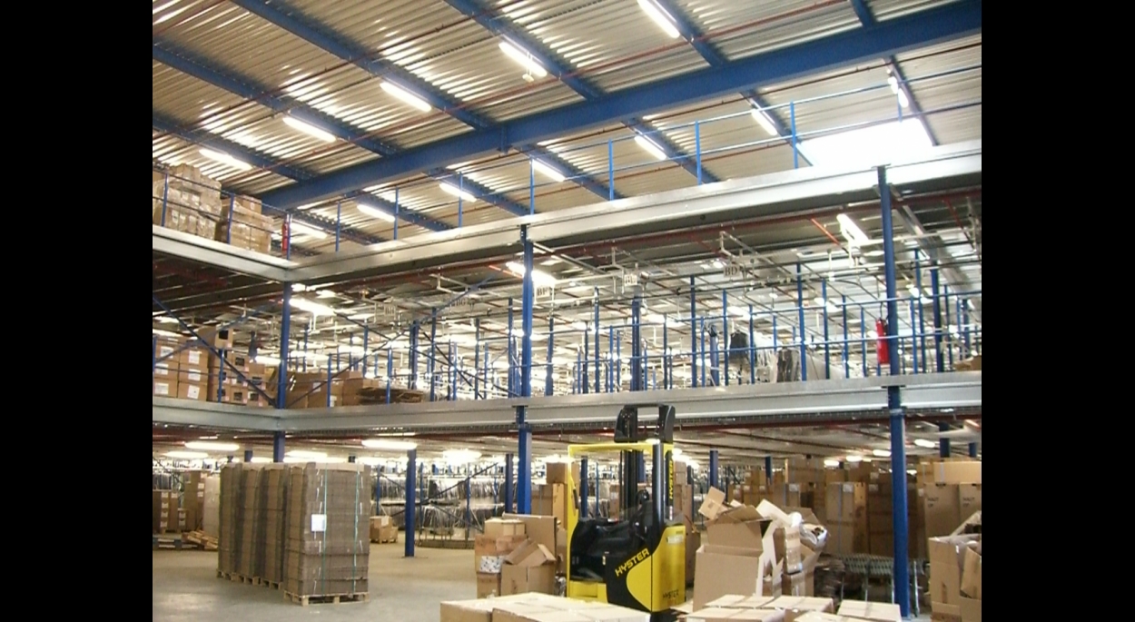 ETS Zannier - Bâtiment logistique et de stockage, bureaux -  XXL Atelier