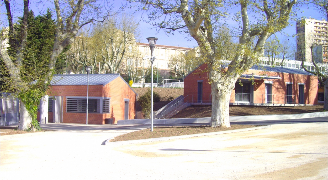 Création d'une loge et d'un logement au Lycée La Calade