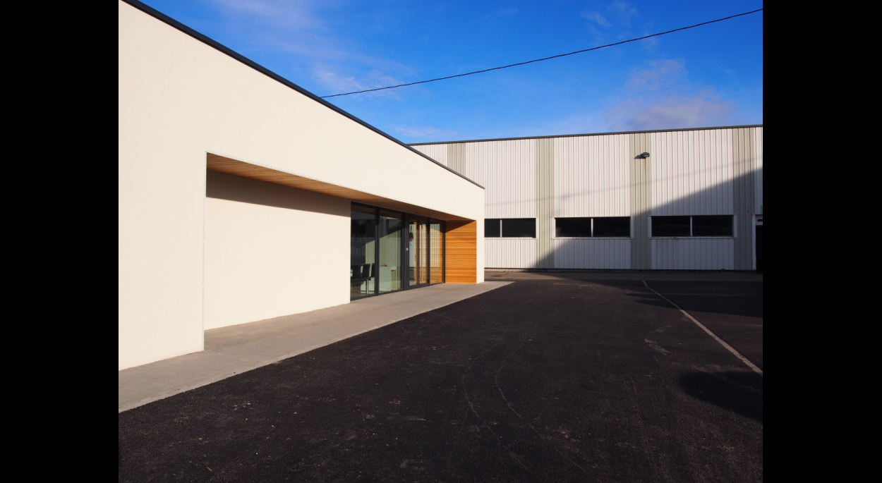 Projet CVCF - Atelier d'Architecture Deschamps Selestat - Une clinique vétérinaire en zone industrielle 2