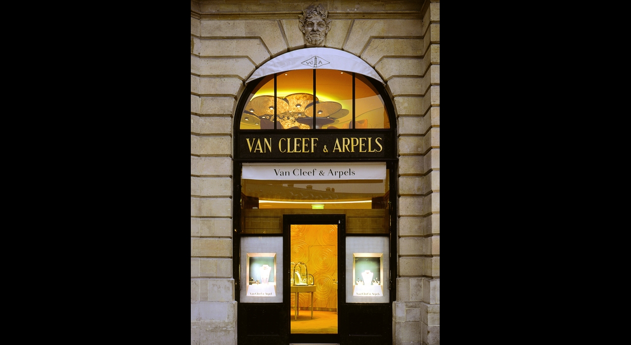 Boutique Van Cleef & Arpels Paris, par SLA Architecture