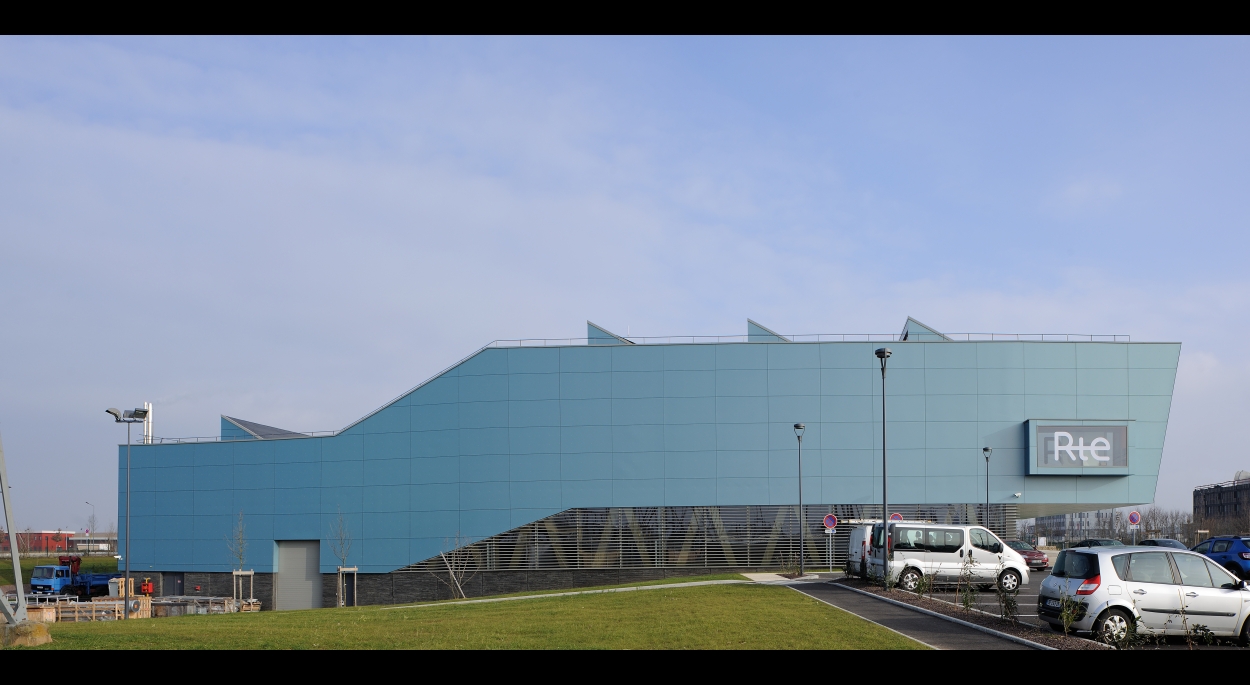 Centre de formation national RTE à Meyzieu - Archigroup Architectes - façade