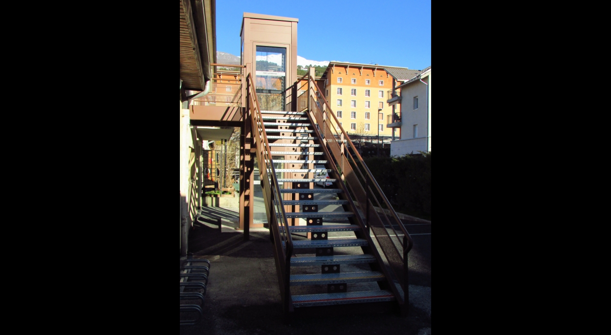 Escalier d'accès extérieur