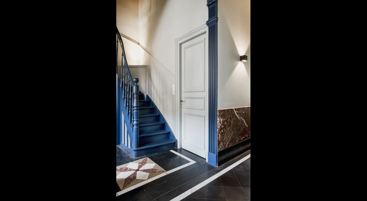 architecte-lille-wattrelos-maison-bourgeoise-notaire-escalier-marbre-moulures