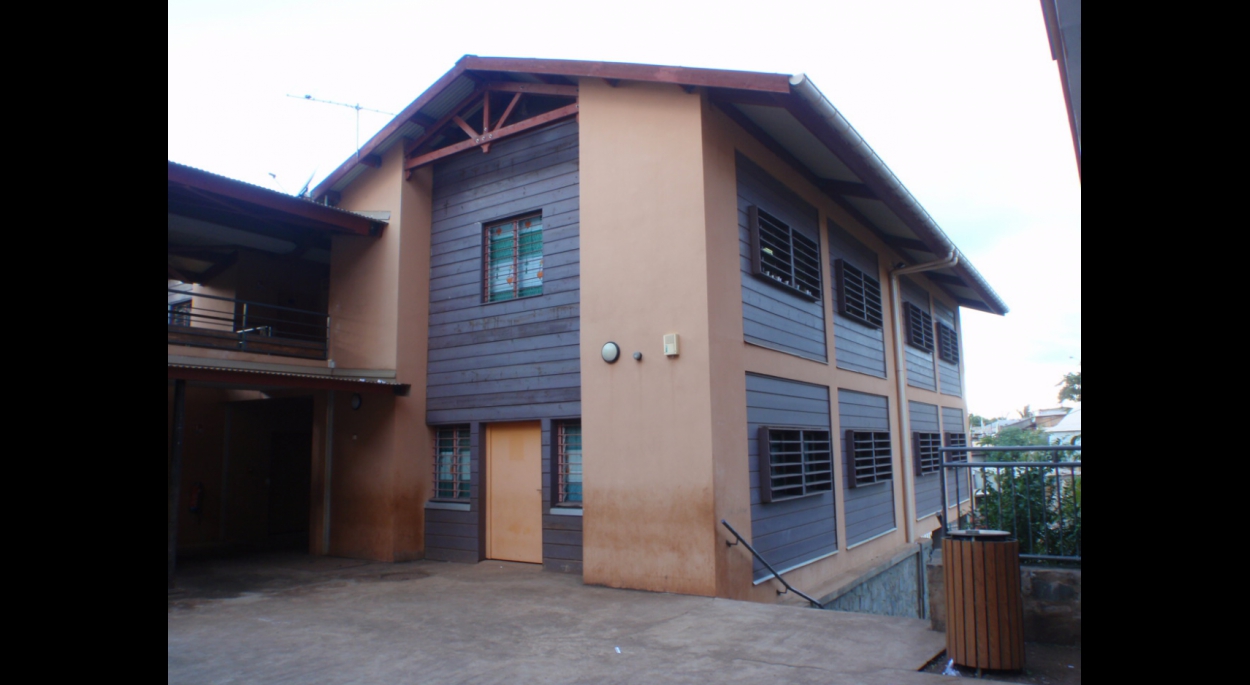 groupe scolaire de Koungou (20 classes) - vue d'un bloc primaire