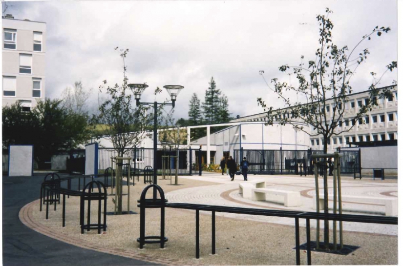 Lycée Ronsard - aménagement de la place