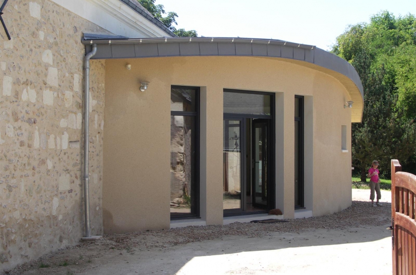 Extension architecture contemporaine et moderne d'une maison - Réhabilitation agrandissement - Milly Gennes (49) 