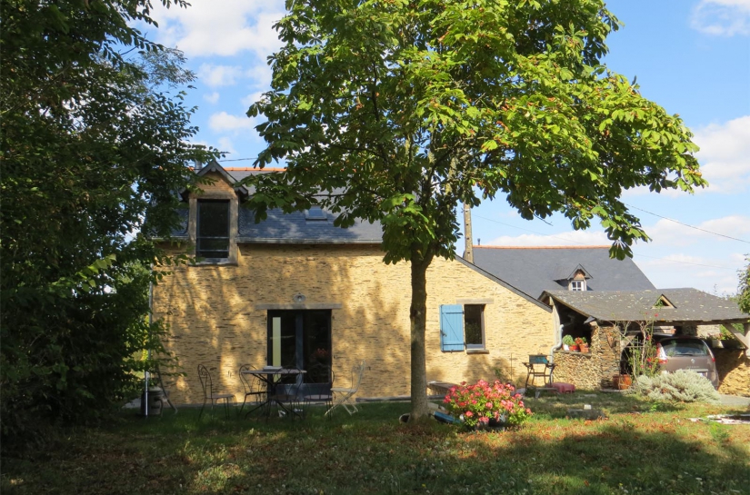 Transformation d'une ancienne écurie en gîte Maison architecture rurale - Marigné Les-Hauts-d'Anjou (49)