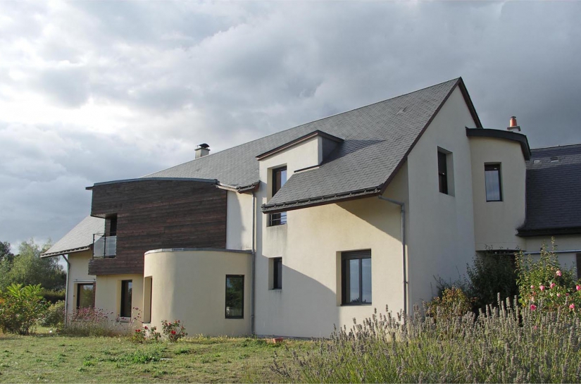 Maison architecture  contemporaine moderne en maçonnerie et structure bois - Montval-sur-Loir (72)