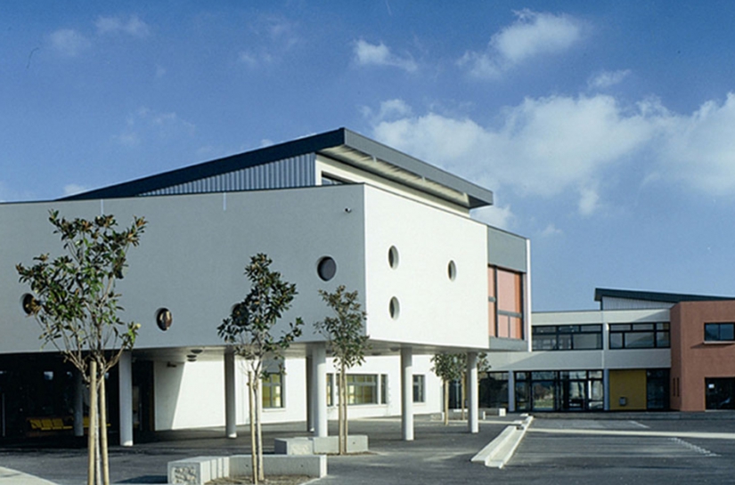 Collège 600 à Calvisson, conçu par Quailemonde Architectes